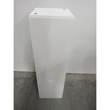 Solits sokkel wit mat, 30 x 30 x 100 cm (LxBxH), met aansluiting voor LED spots - SALE