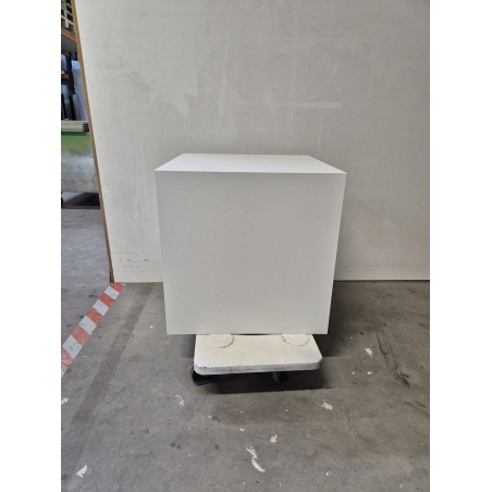 Solits sokkel wit mat, 40 x 40 x 40 cm (LxBxH), rondom gesloten - SALE