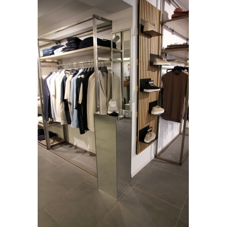 spiegel sokkel (plexiglas), 30 x 30 x 100 cm (lxbxh)